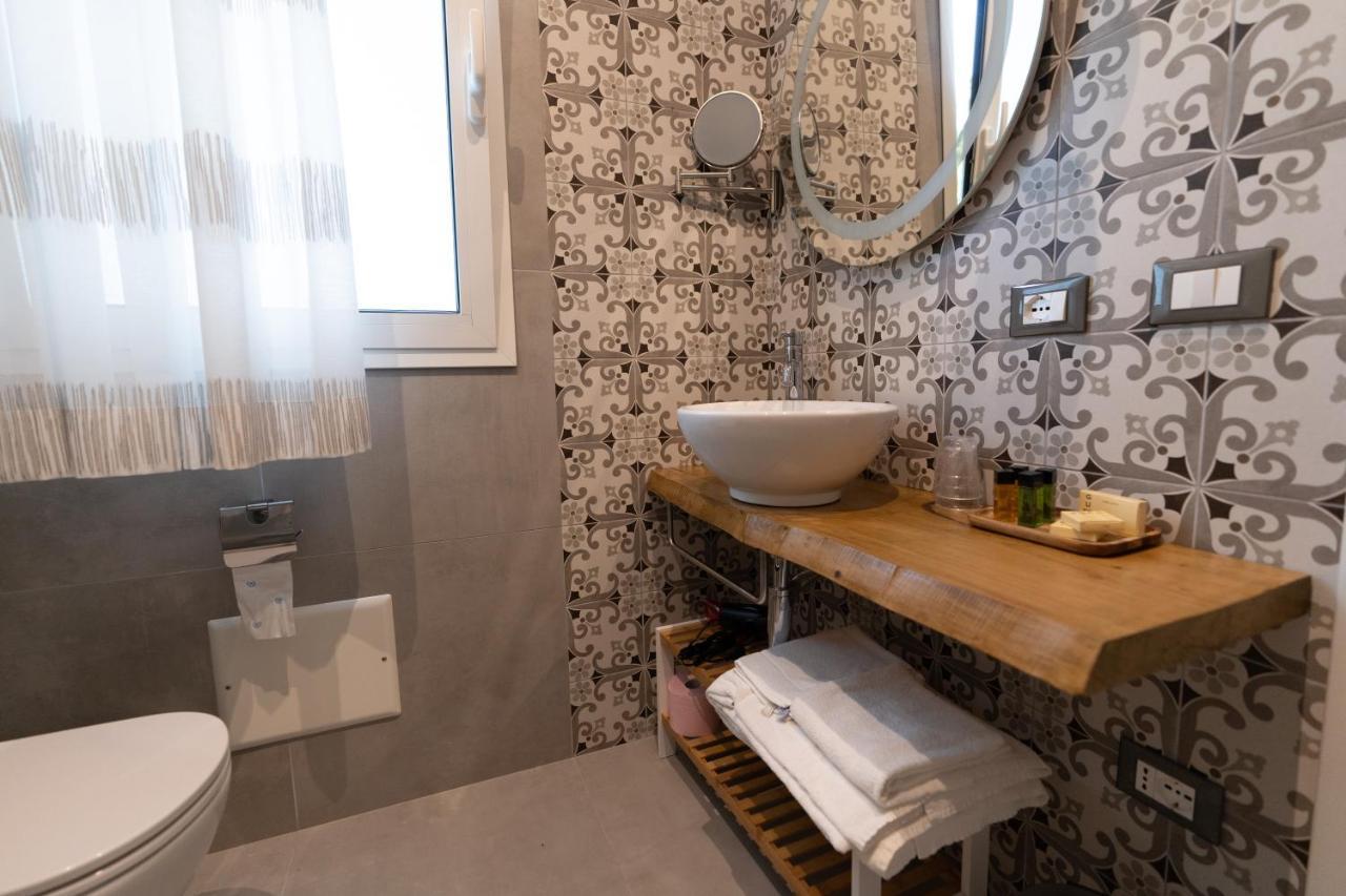 B&B Il Granaio Celeste Порто-Виро Экстерьер фото